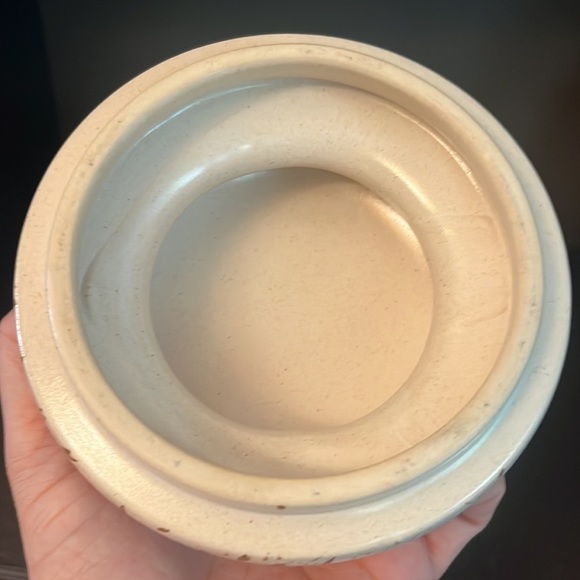 (OOS) Set of 3 Genin Trudeau Beauce Pottery Canisters - Picture 11 of 13